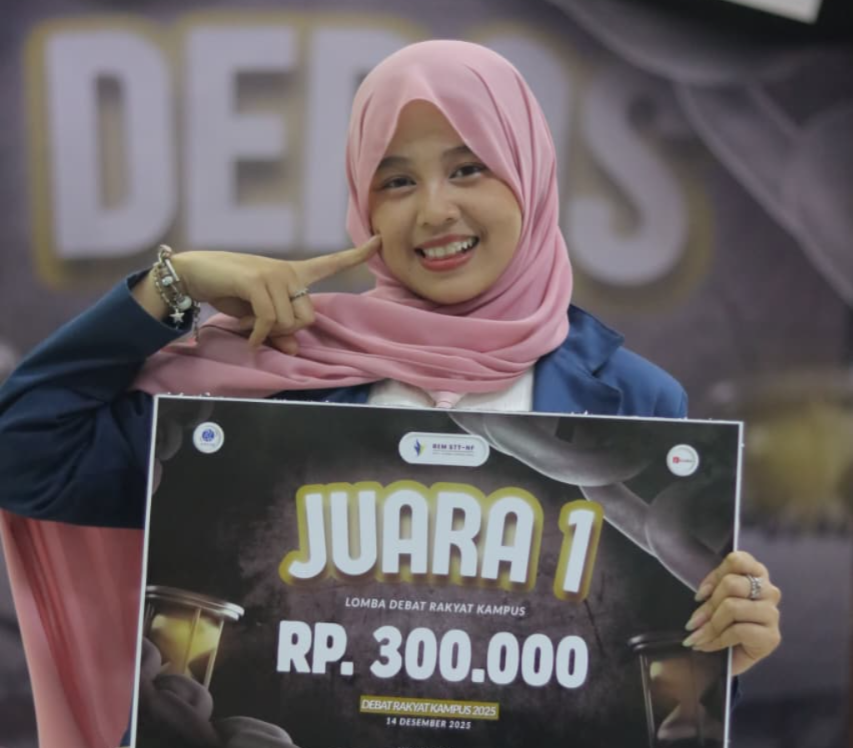Juara 1 Debat Rakyat Kampus